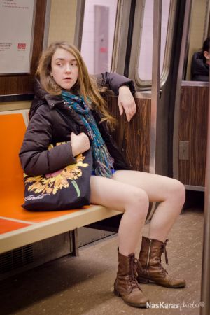 NO_PANTS-0045a_960.jpg